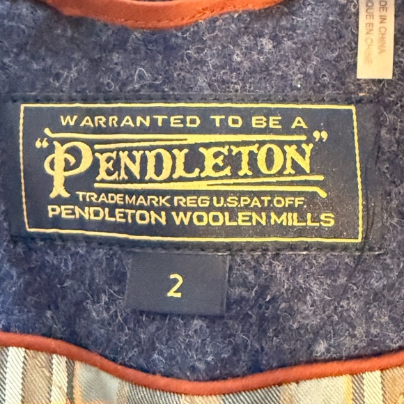 Pendleton Wonen's Navy Timberline Field Winter Coat Jacket, size 2 - Picture 7 of 10